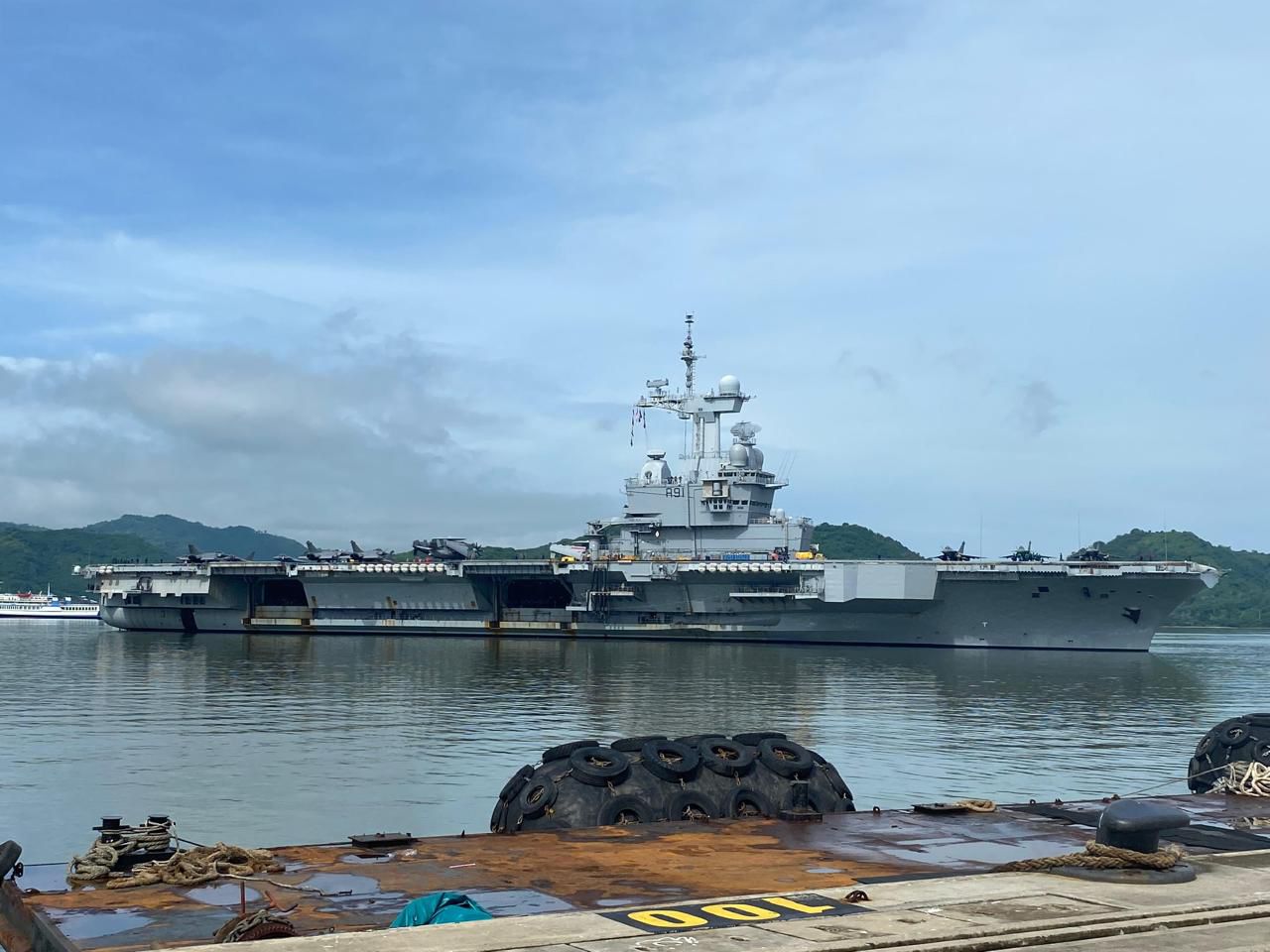 French Aircraft Carrier Charles de Gaulle Docks in Indonesia