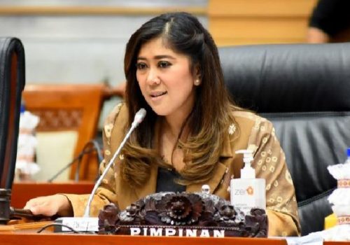 Meutya Hafid image source: https://nasional.tempo.co/read/1923383/reaksi-budi-arie-soal-kabar-meutya-hafid-akan-jadi-menkominfo-di-kabinet-prabowo