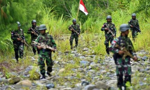 TNI image source: https://sumbawanews.com/berita/sejumlah-prajurit-tni-hilang-usai-kontak-tembak-dengan-kkb-di-papua-kapuspen-tni-pencarian-terkendala-cuaca/