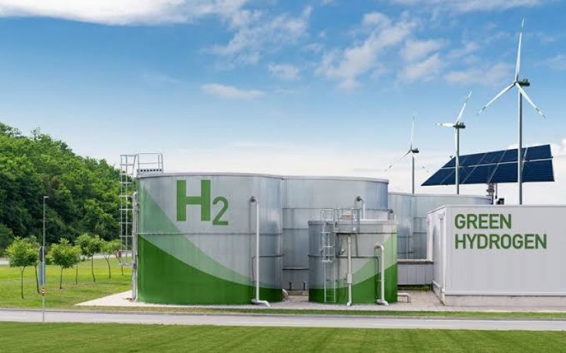 green hydrogen. image source: https://www.sintef.no/en/latest-news/2023/making-green-hydrogen-even-greener/